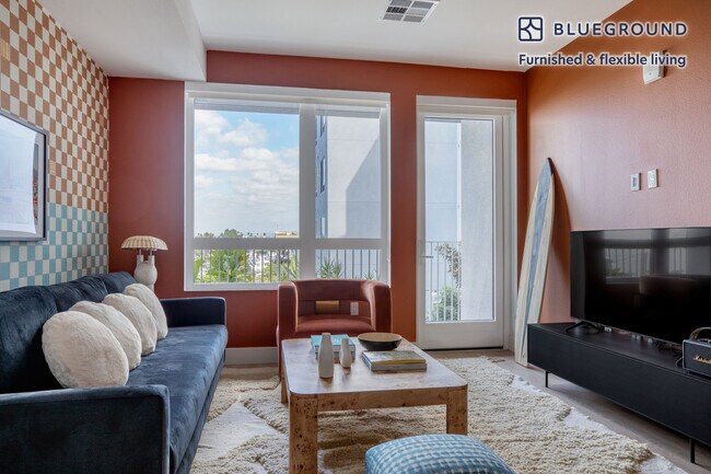 Foto del edificio - 4353 Park Blvd