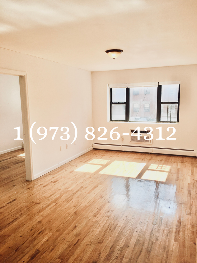 Primary Photo - 29 Stuyvesant Ave