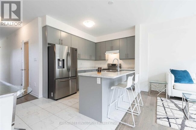 Building Photo - 7707 Shagbark Ave