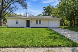 Building Photo - 3743 Breen Dr