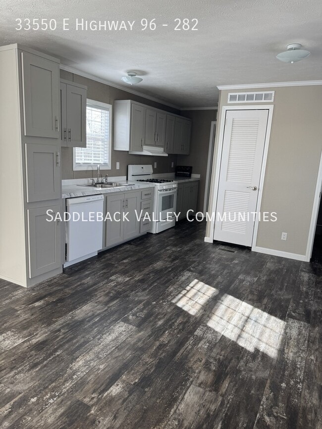 Building Photo - 33550 CO-96
