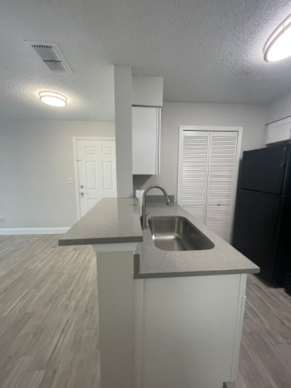 1091 S Hiawassee Rd Orlando, FL 32835 Alquileres en Orlando, FL