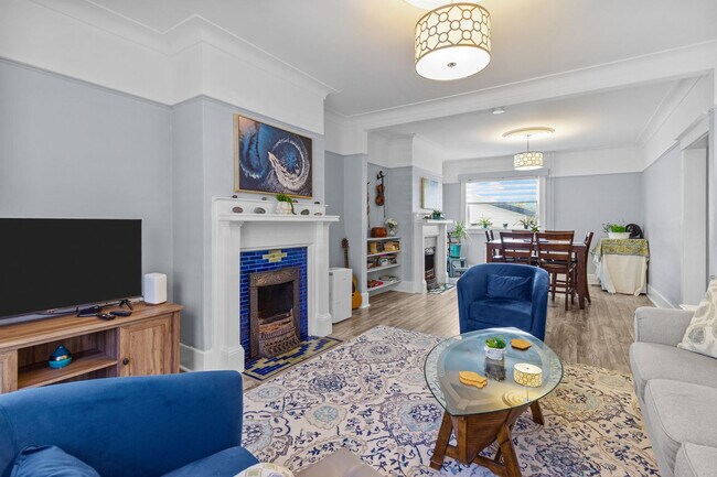 Building Photo - 91 Barters Hill