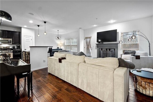 Foto del edificio - 294 Maple Ridge Dr