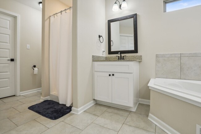 Foto del edificio - 3 bedroom in Ascension Parish-