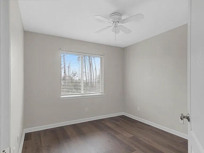 Foto del edificio - Single-Family House for Rent