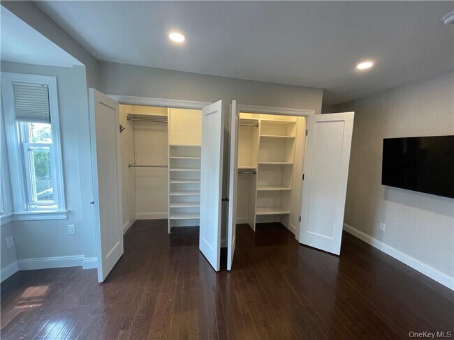 Foto del edificio - 33 Park Ave