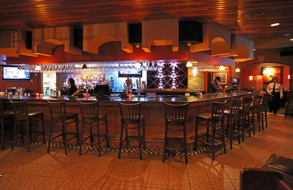 Living in Stonehaven Charlotte, NC Neighborhood Guide by