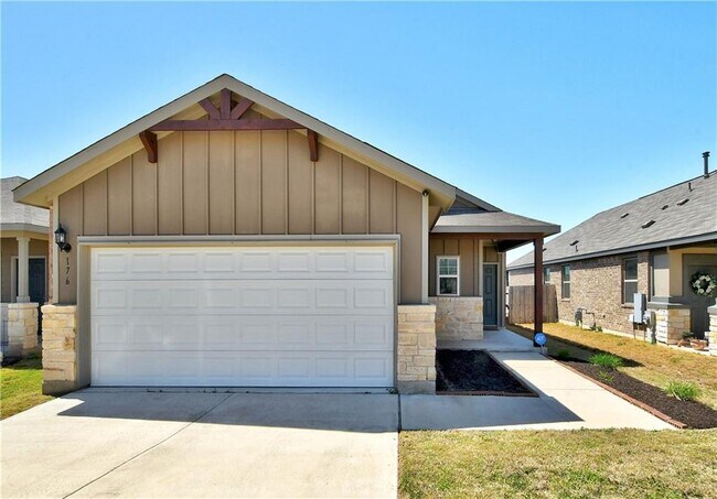 Foto del edificio - 176 Thornless Cir