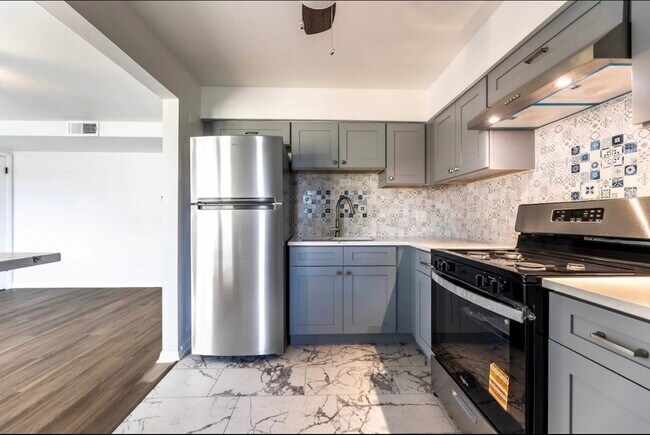 Foto del edificio - 6419 S Oak Park Ave