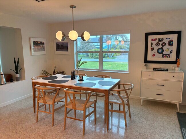 Foto del edificio - 301 3rd Ave