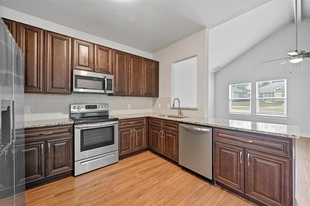 Building Photo - 411 E Elm St