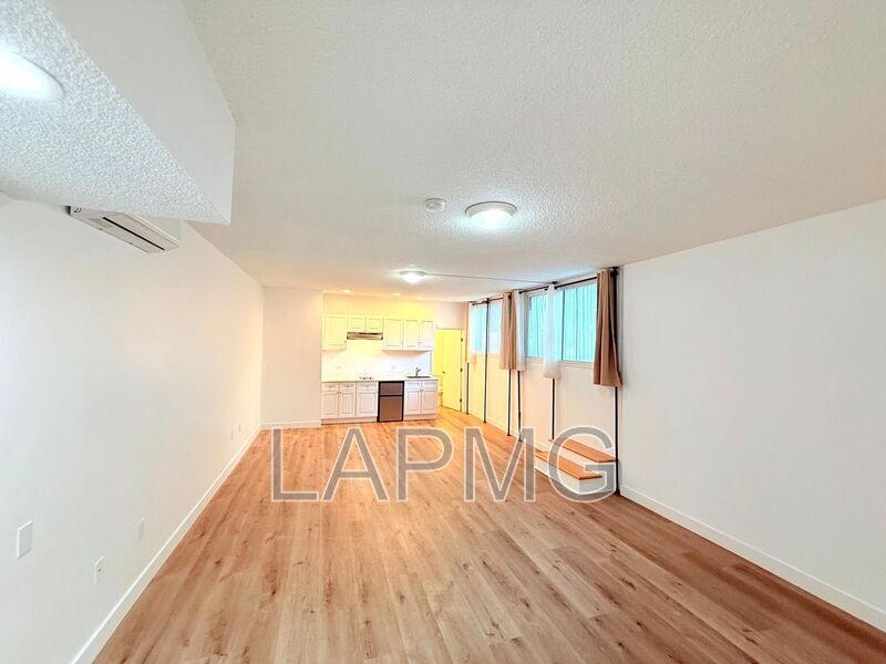 Foto principal - 804 A Princeton St