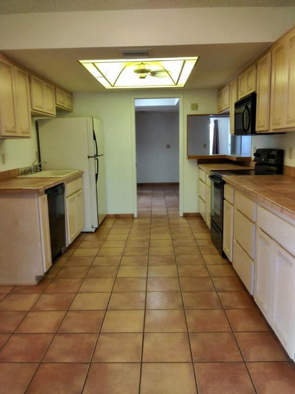 Building Photo - 6132 E Hermosa Vista Dr