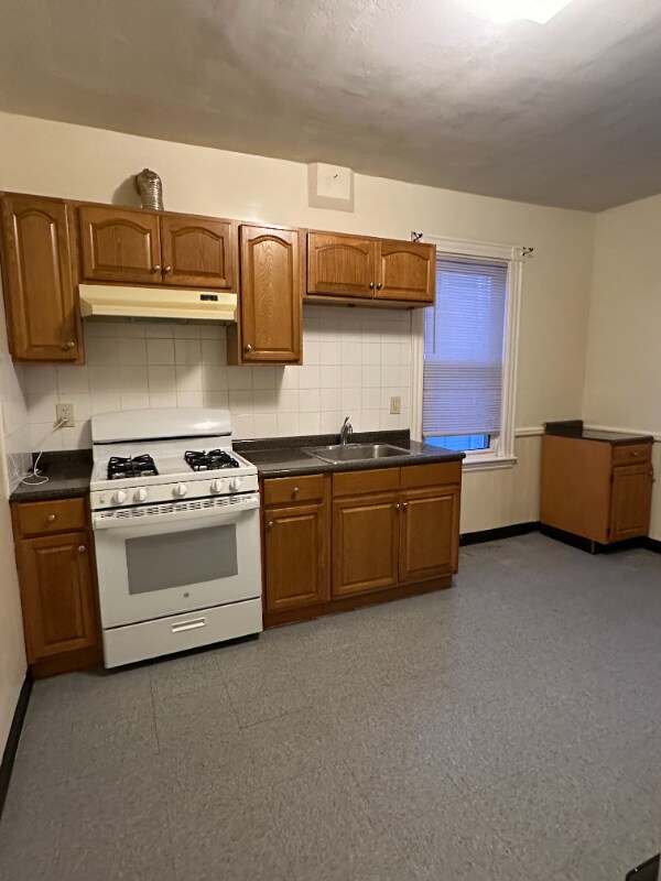 Foto del edificio - 19 Rockwell St