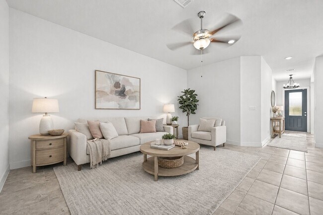 Foto del edificio - 18530 Joyous Ln