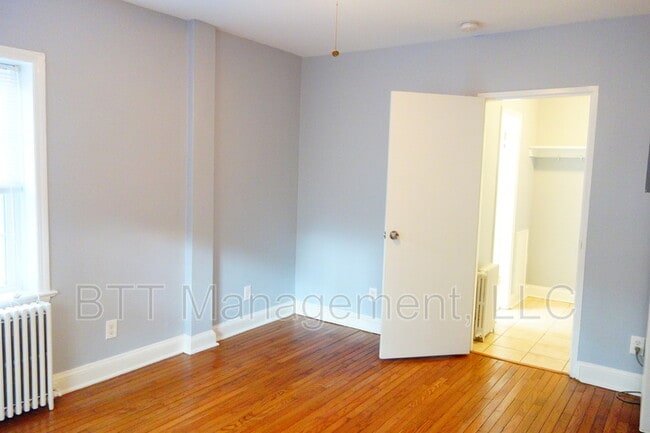 Building Photo - 311 Domer Ave