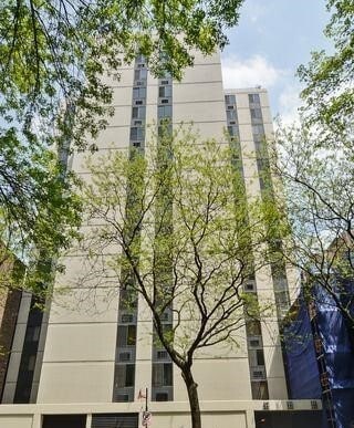 Primary Photo - 1339 N Dearborn St