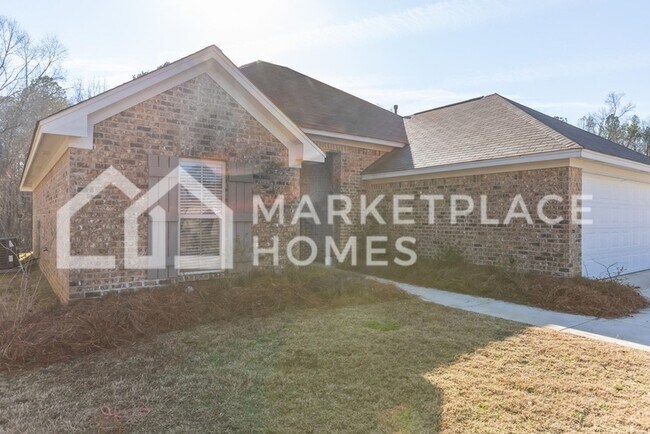 Building Photo - 557 Silver Hill Dr