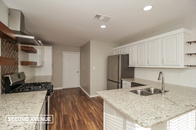 Foto del edificio - 1175 Ruxbury Ct