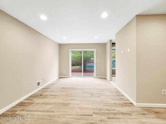 Foto del edificio - 29 Heron Ct