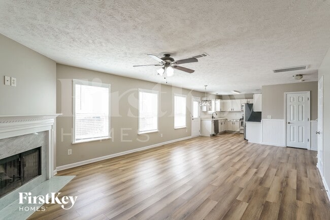 Building Photo - 3437 Axelwood Dr