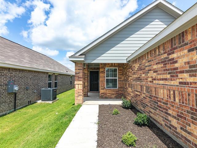 Building Photo - 1604 Acts Ln