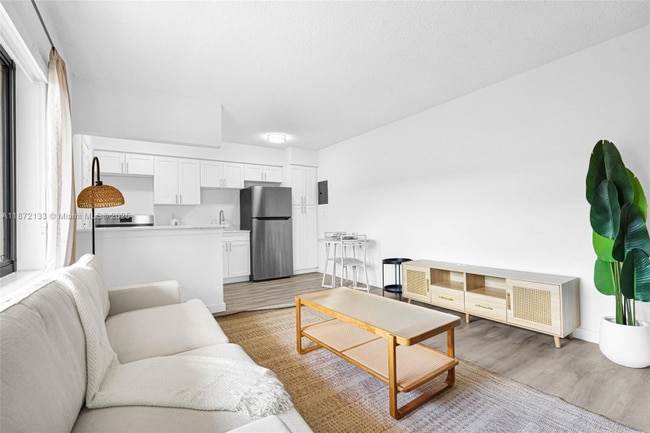 Photo - 13210 Memorial Hwy Apartment