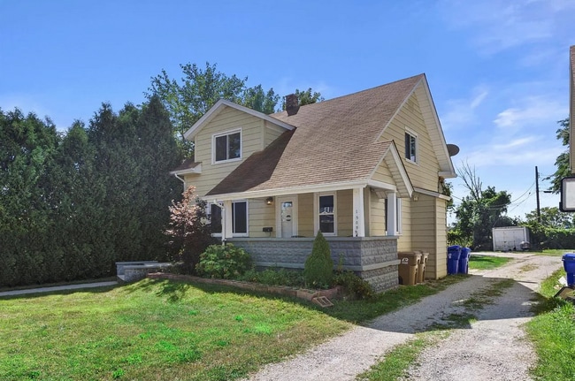 Building Photo - 1509 Kenosha SFH