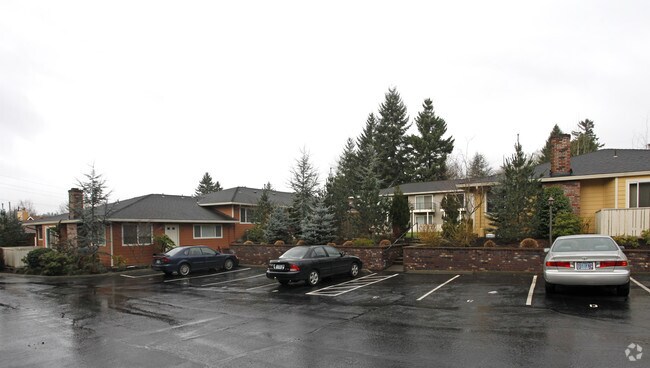 Primary Photo - Crestview Terrace Condominiums