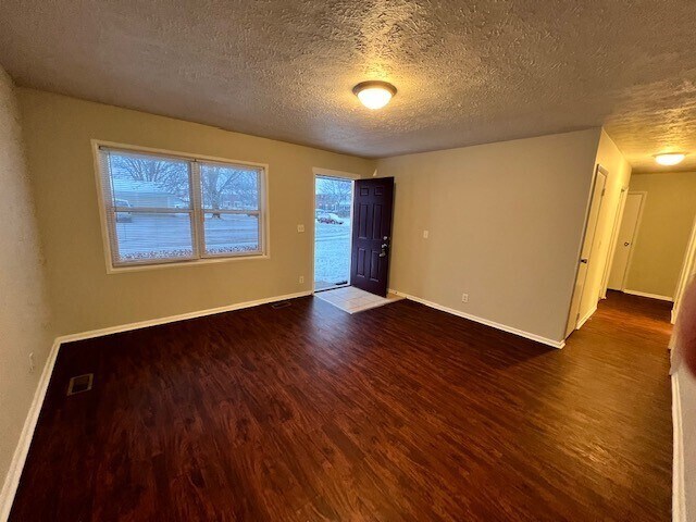 Building Photo - 4319 MEADOWLARK COURT