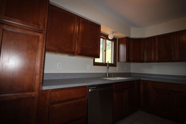 Foto del edificio - Wonderful 4 Bedroom House