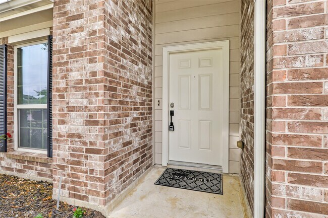 Foto del edificio - 21915 Saragosa Pond Ln
