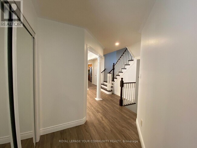 Building Photo - 5818 Rainberry Dr