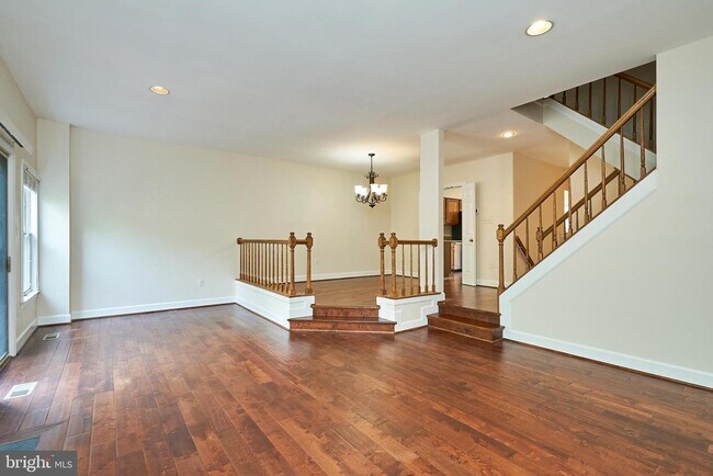 Building Photo - 1473 Hampton Hill Cir