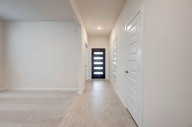 Foto del edificio - 18822 Fulvetta Haven Way