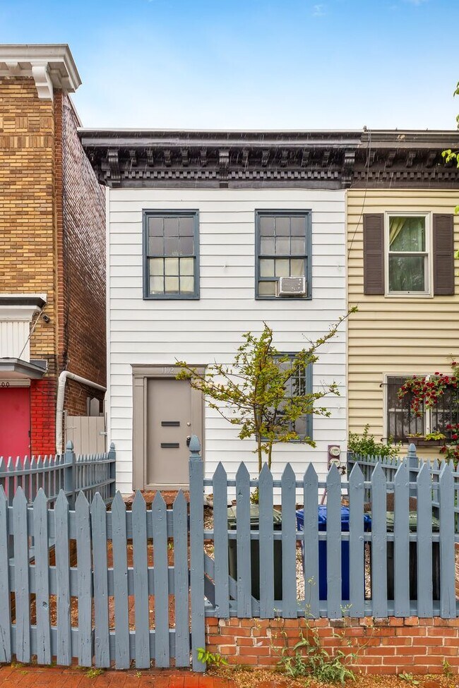 Photo - 1102 K St SE Apartment