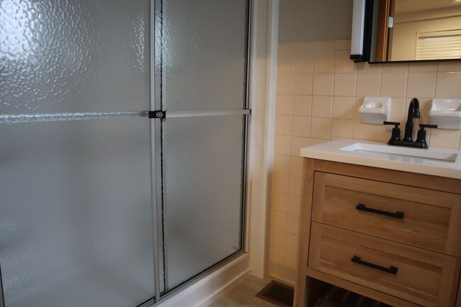Foto del edificio - 2 bedroom house available in Clymer
