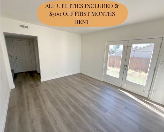 Building Photo - ALL UTILITIES INCLUDED!! $500 OFF FIRST MONTHS RENT!! Sparks 2 bedroom, 2.5 bath - Available Now!!