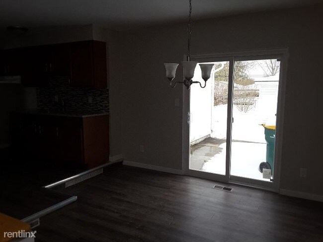 Foto del edificio - 3 br, 1 bath House - 15769 Colbert Street