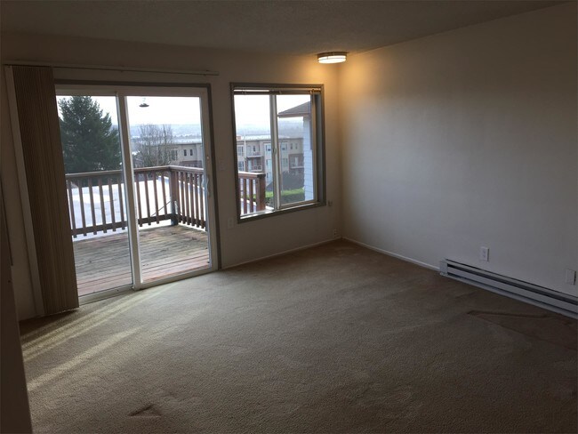 Building Photo - 4130-4144 SW View Point Terrace