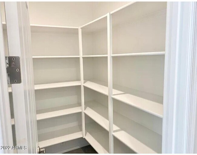 Foto del edificio - 1629 E Elaine St
