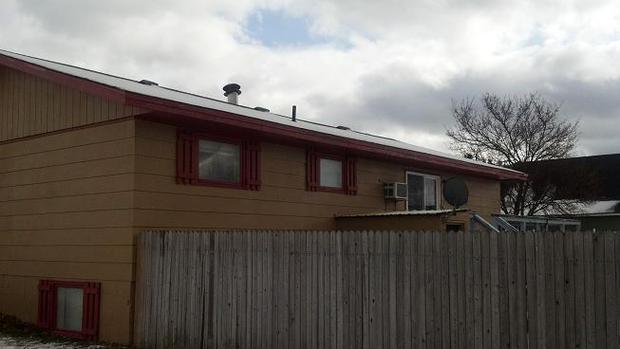 Building Photo - 4 - bedroom home close to Stateline