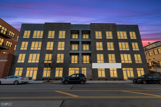 Foto principal - 2217 W Madison St