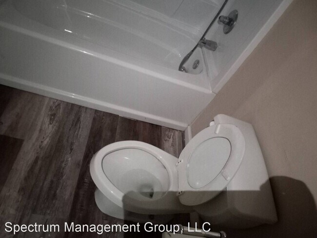 Foto del edificio - 2 br, 1 bath House - 111 W. McKinney Ave S...
