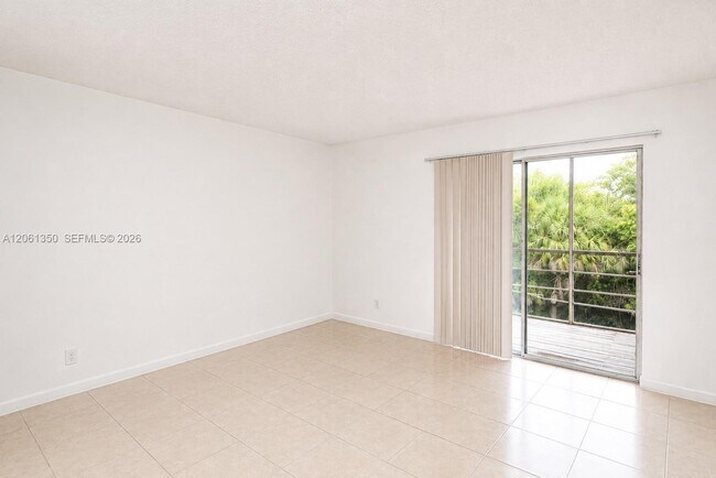 Foto del edificio - 2634 NW 60th Way