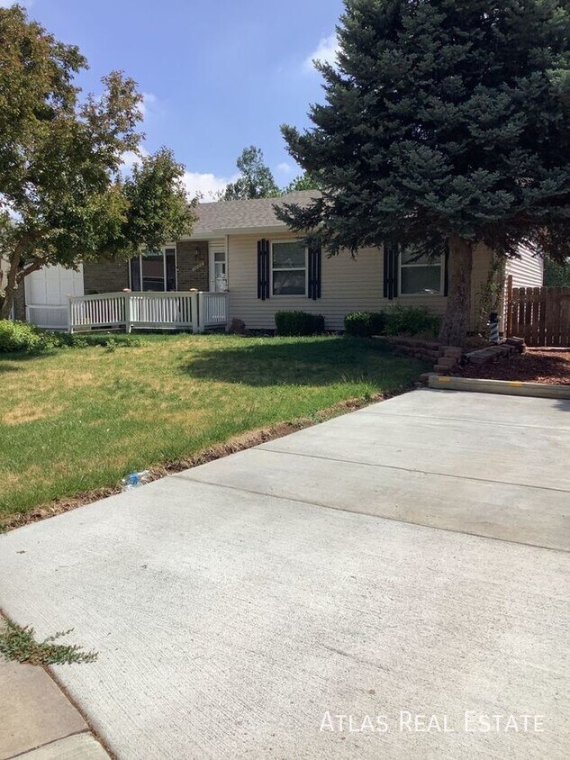 Foto principal - 1808 E 98th Ave