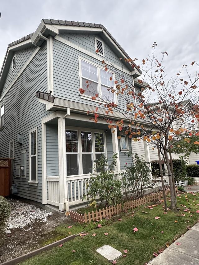 Foto del edificio - 4 bedroom in San Leandro CA 94578