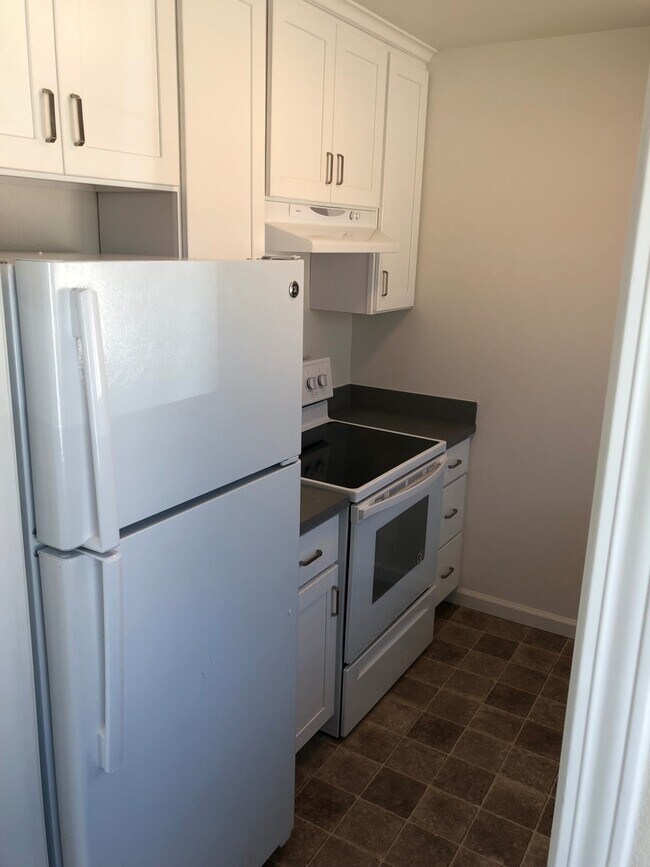 Foto del edificio - Beautifully Remodeled 2 Bed 1 Bath
