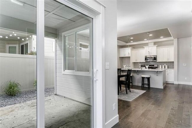 Foto del edificio - Beautiful condo in Star!!!